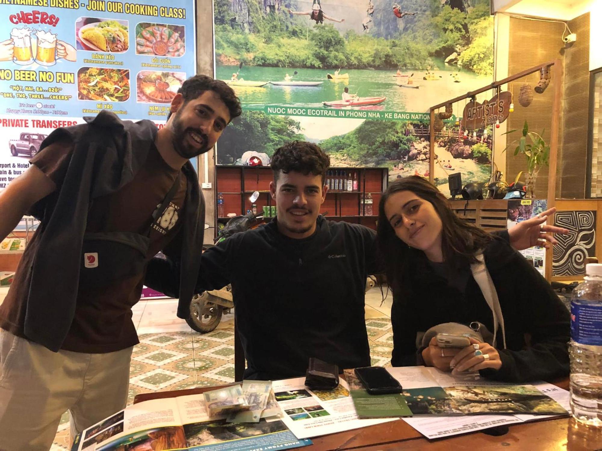 פונג נה Nam Anh Hotel מראה חיצוני תמונה